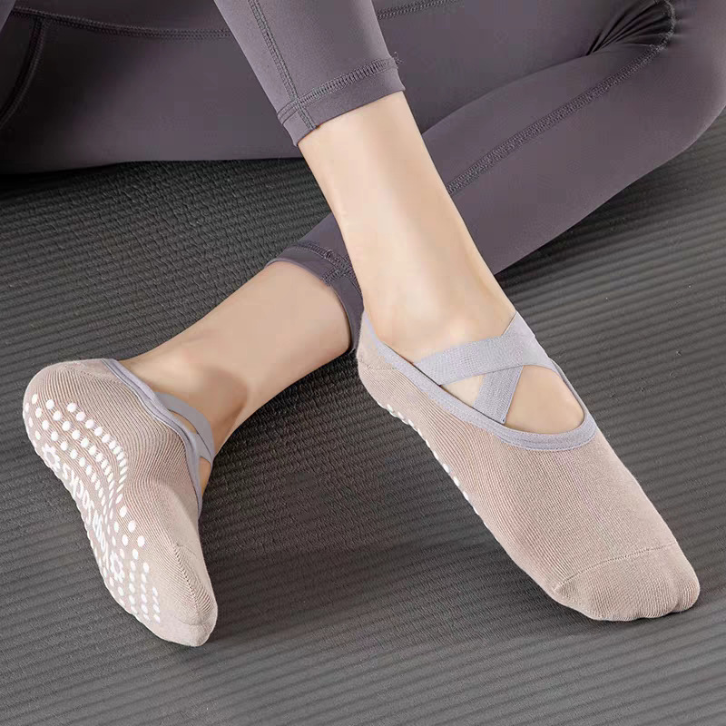 Calcetines de Yoga Profesional - Pilates & Yoga Unleashed Studio reseña y precio