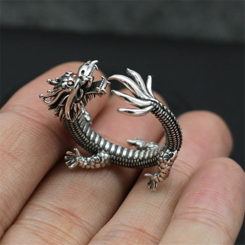 Anillo Gótico Punk de Dragón J - Pilates Ring Magic reseña y precio